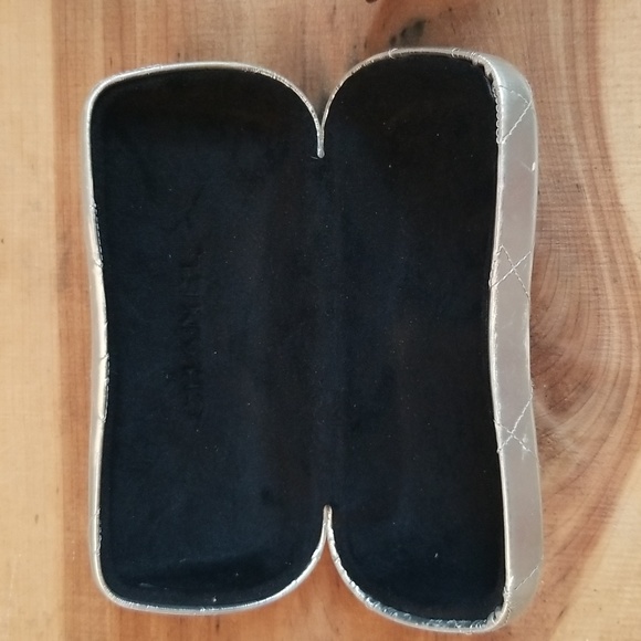 Authentic Chanel Collection Miroir Interlocking CC Logo Sunglasses - Picture 16 of 16